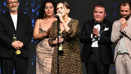 Antalya Altın Portakal Film Festivali’nde en iyi film ödülü ‘Suskunluklar’ filminin oldu