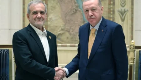 Erdoğan ile İran Cumhurbaşkanı Pezeşkiyan görüştü: ‘Netanyahu nükleer süreci sabote ediyor’