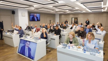 Dilek Gappi: “Mevzuat cezalandırıcı değil, nitelikli yayınları teşvik edici olmalı”